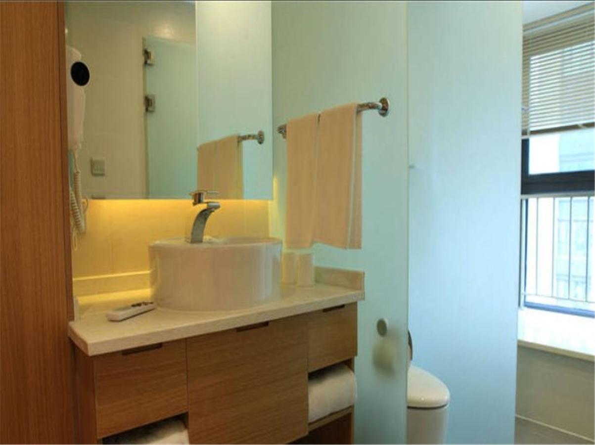 Starway Hotel Hotel Xian North Coach Station Екстериор снимка